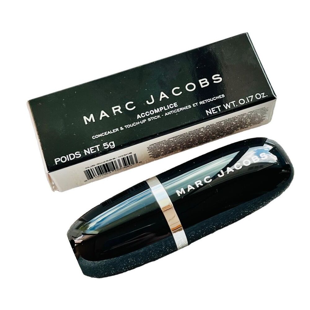 Marc Jacobs Beauty Accomplice Deep 59 Concealer & Touch-Up Stick Red Undertones